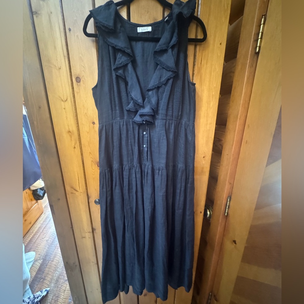 Doen Black Sleeveless Ruffle V-Neck Tiered Maxi Dress